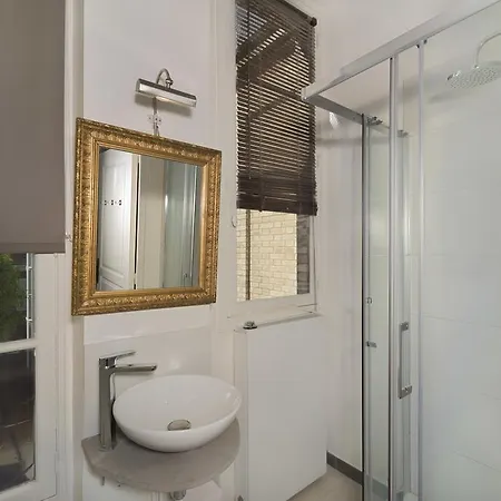 Lejlighed A Glorious 4br-3ba Apt In Tour Eiffel *