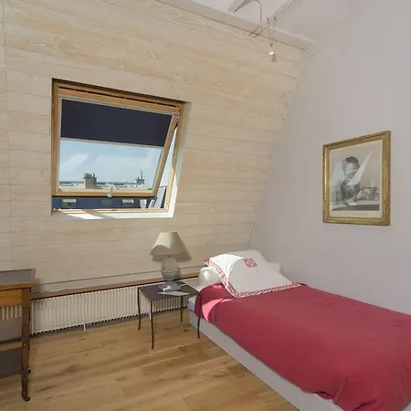 Lejlighed A Glorious 4br-3ba Apt In Tour Eiffel *